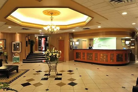 Hotel Holiday Inn Calgary Airport By Ihg