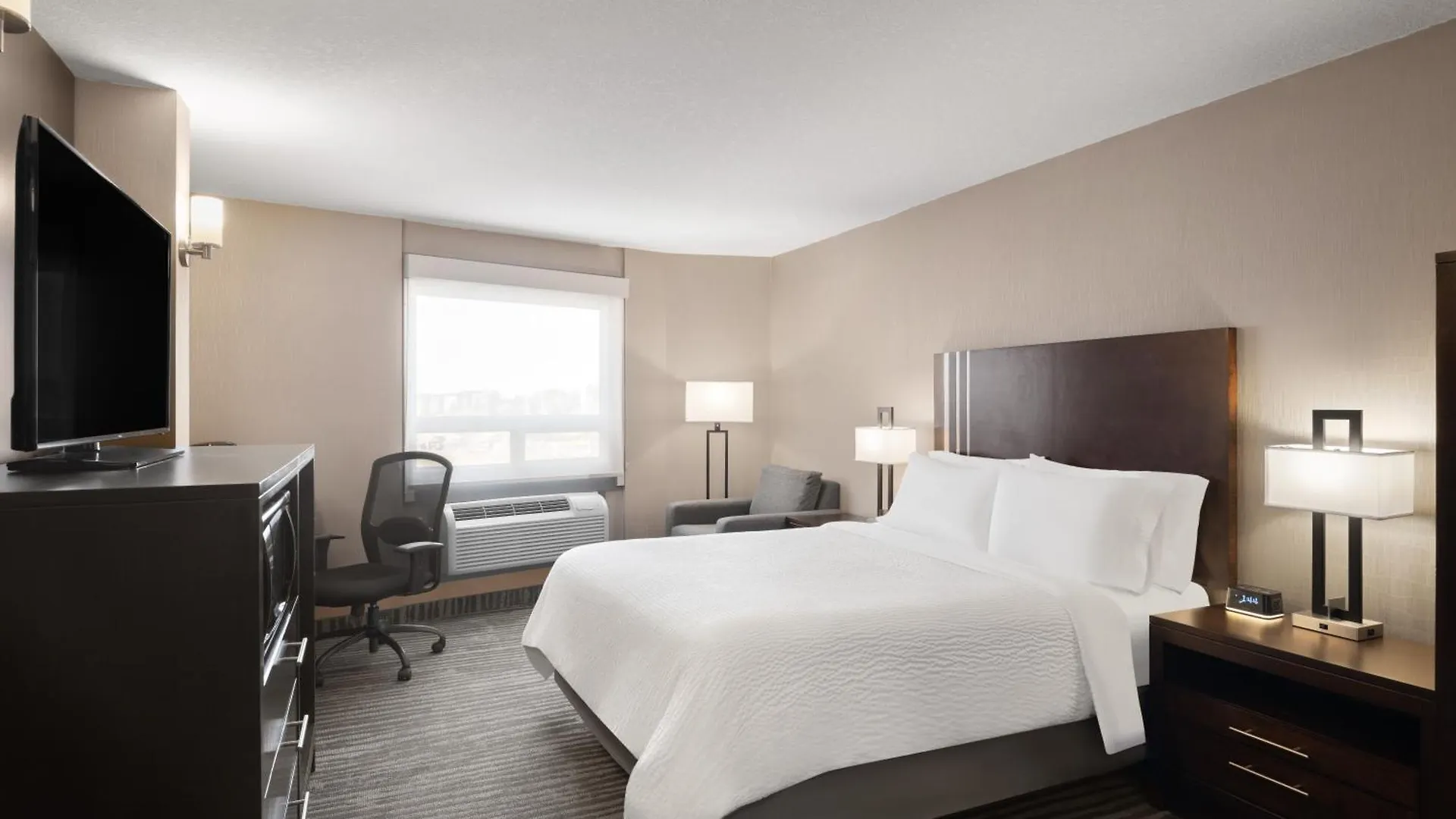 Holiday Inn Calgary Airport By Ihg Hotel