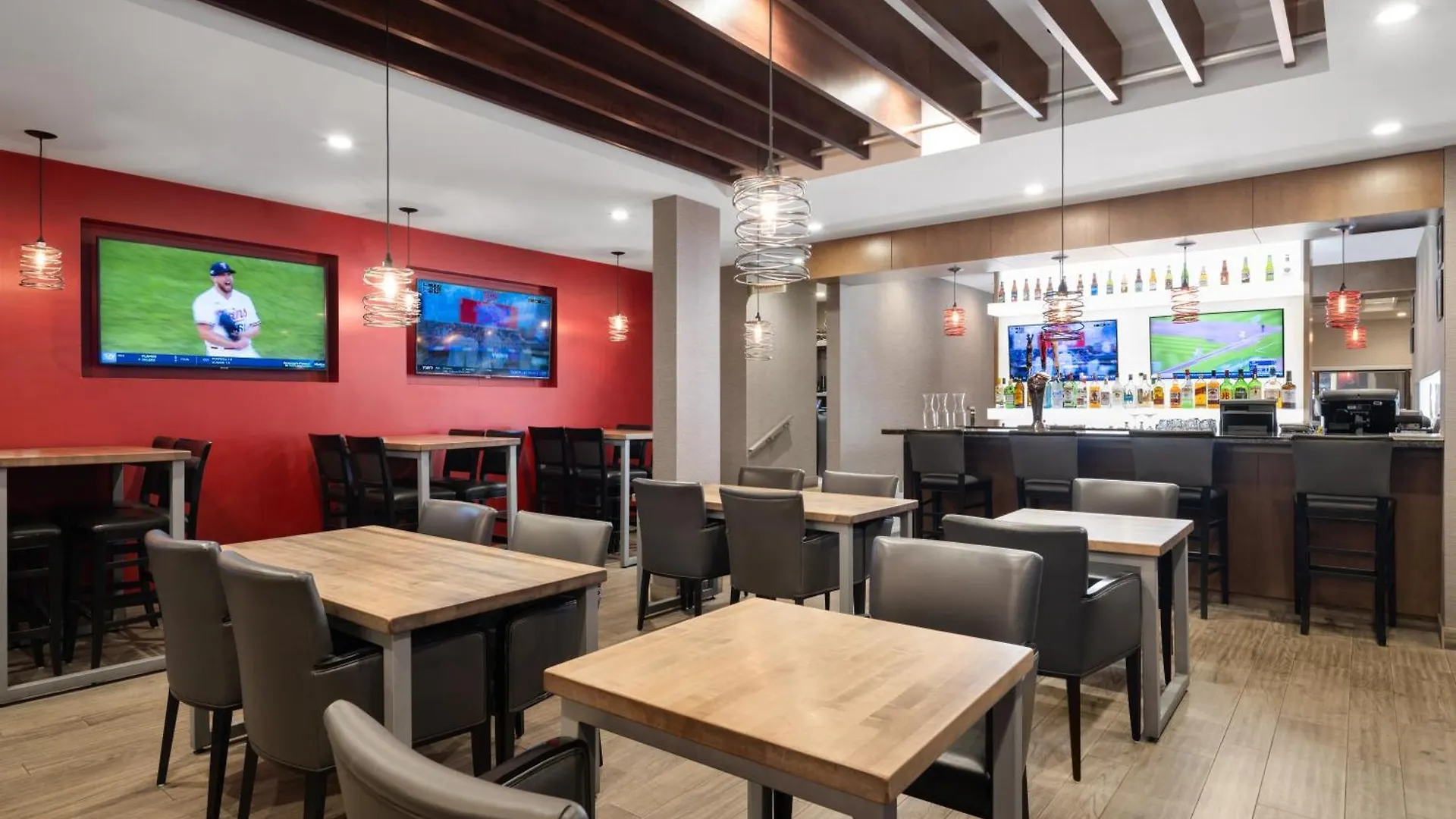 Holiday Inn Calgary Airport By Ihg
