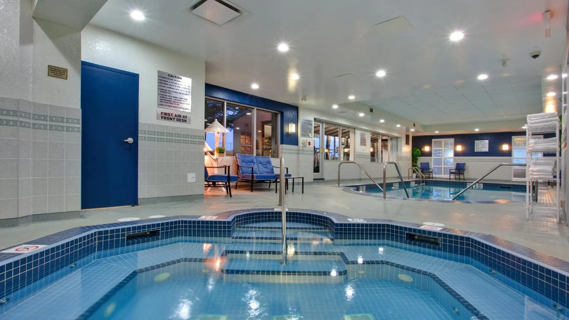 Hotel Holiday Inn Calgary Airport By Ihg