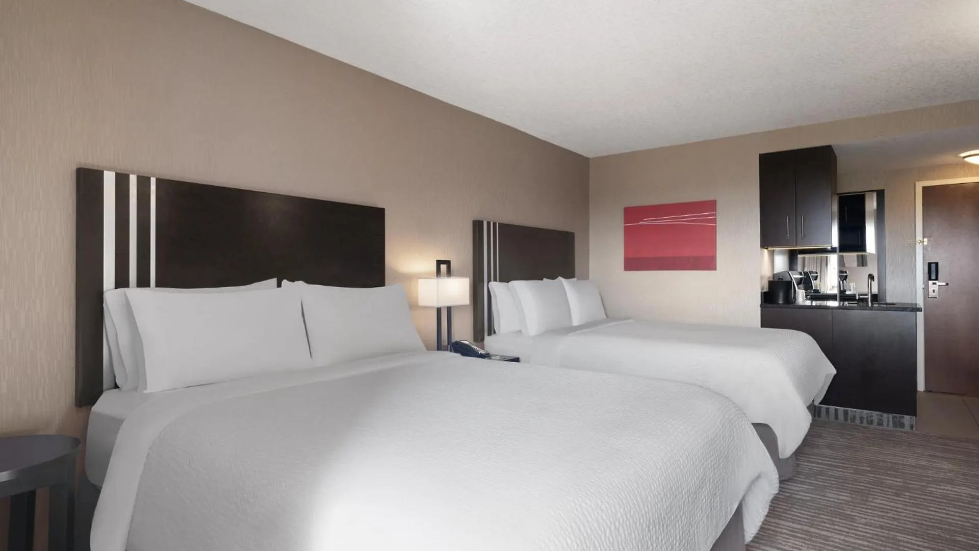 Holiday Inn Calgary Airport By Ihg 3*,  Canada
