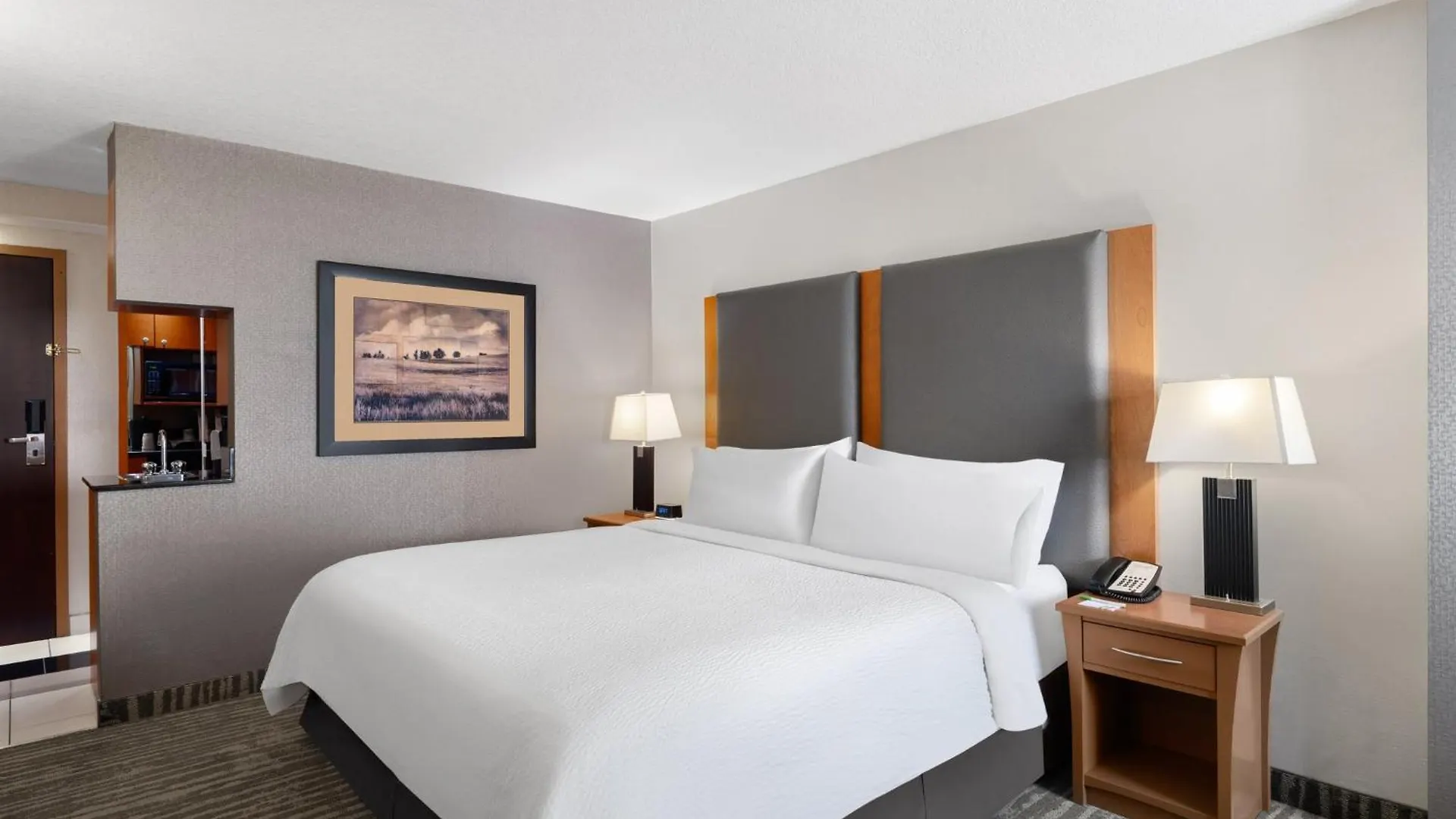 Holiday Inn Calgary Airport By Ihg Canada